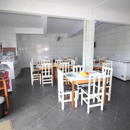 Pousada Praia Da Fortaleza 450 Metros Do Parque Beto Carrero Com Cafe Da Manha Penha  Exterior foto