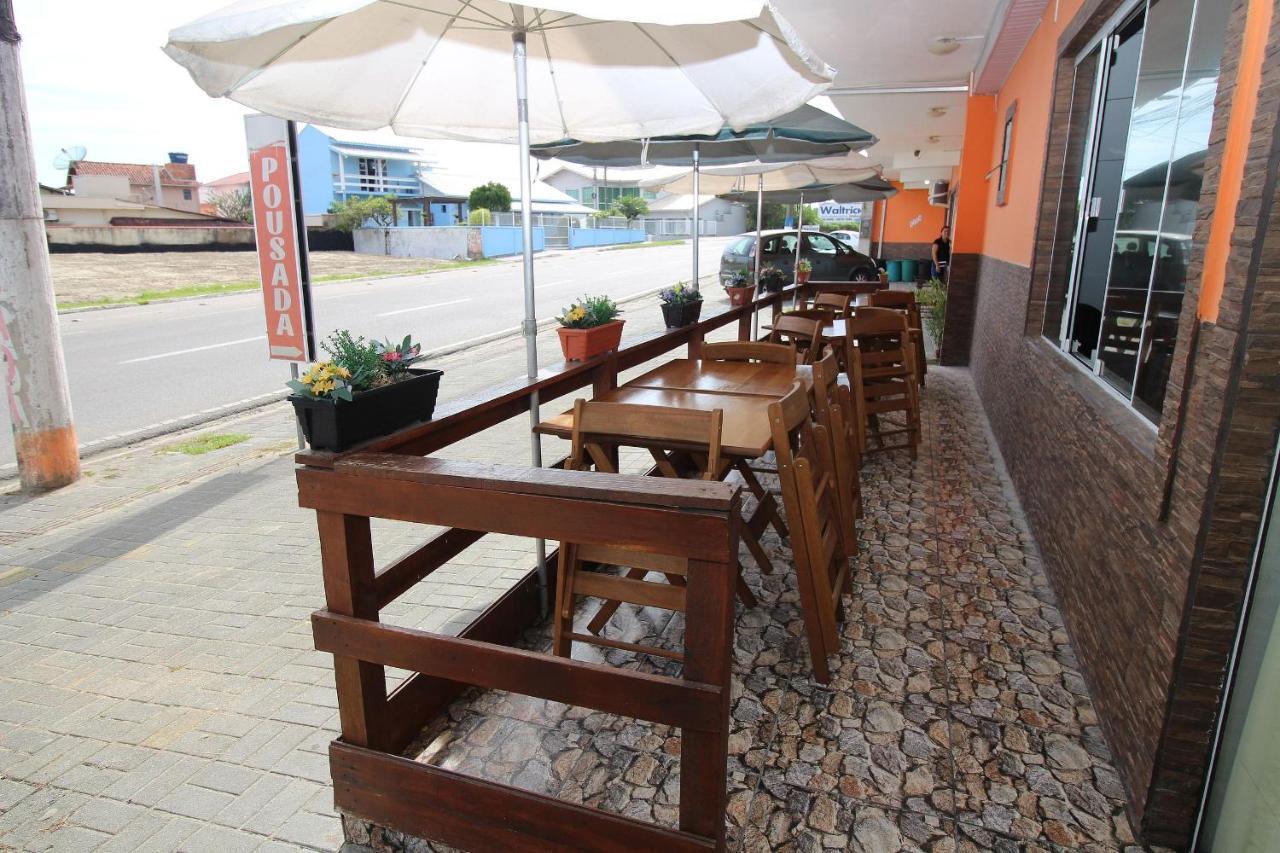 Pousada Praia Da Fortaleza 450 Metros Do Parque Beto Carrero Com Cafe Da Manha Penha  Exterior foto